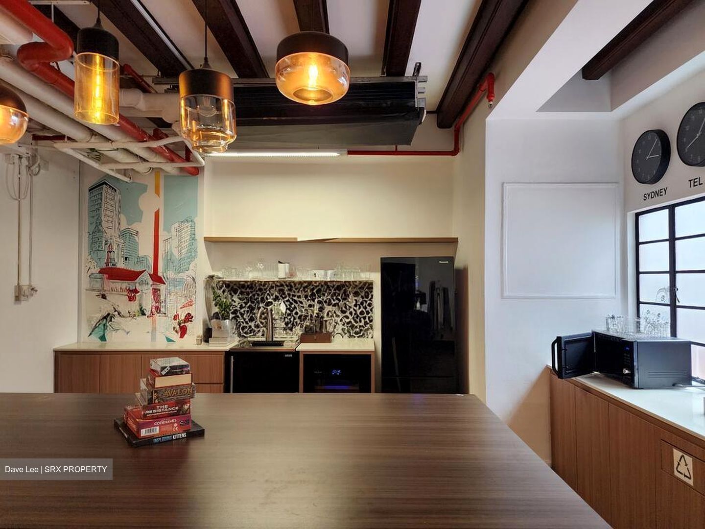 Far East Square (D1), Office #524138091